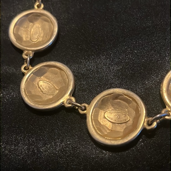 CHANEL Vintage 1980s Medaillon Gold Tone Necklace - Picture 5 of 7